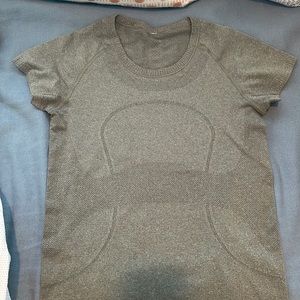 Army green Lululemon workout top